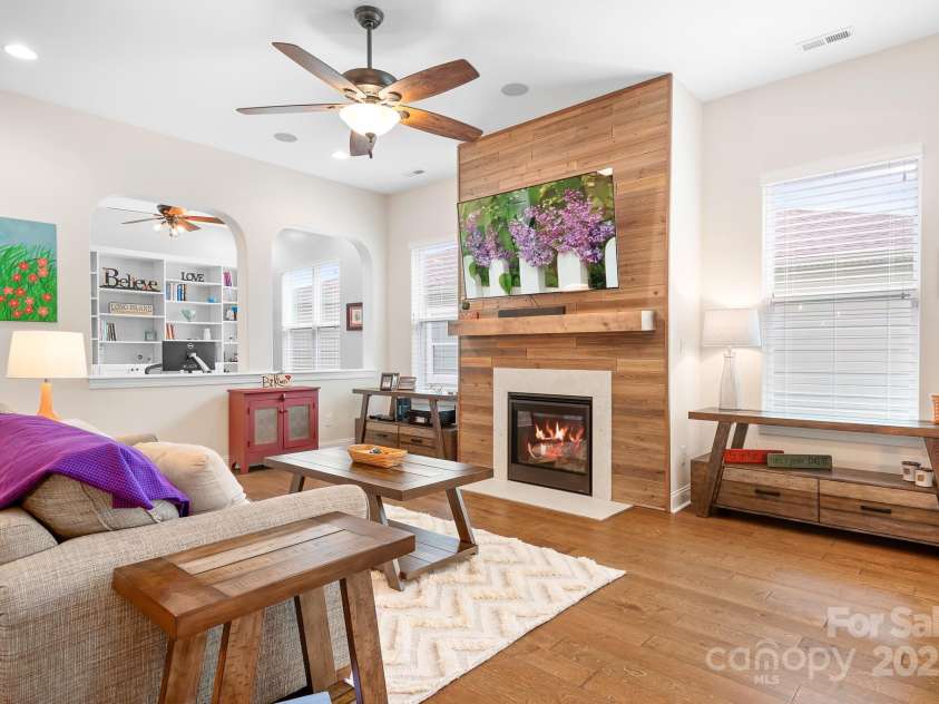 4902 Looking Glass Trail, Denver, NC 28037.  MLS# CAR4250662, YatesRealty ID 14354. 