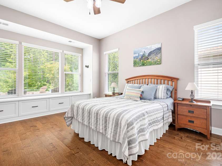 4902 Looking Glass Trail, Denver, NC 28037.  MLS# CAR4250662, YatesRealty ID 14354. Master Suite Large Enough For King Bed, Lots Of Storage Under The Windows