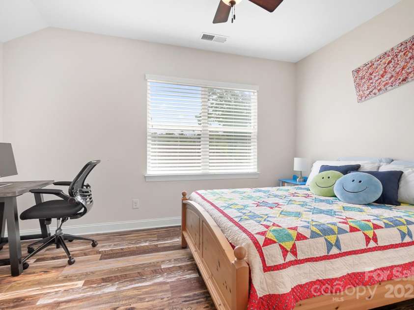 4902 Looking Glass Trail, Denver, NC 28037.  MLS# CAR4250662, YatesRealty ID 14354. Third Bedroom Upstairs