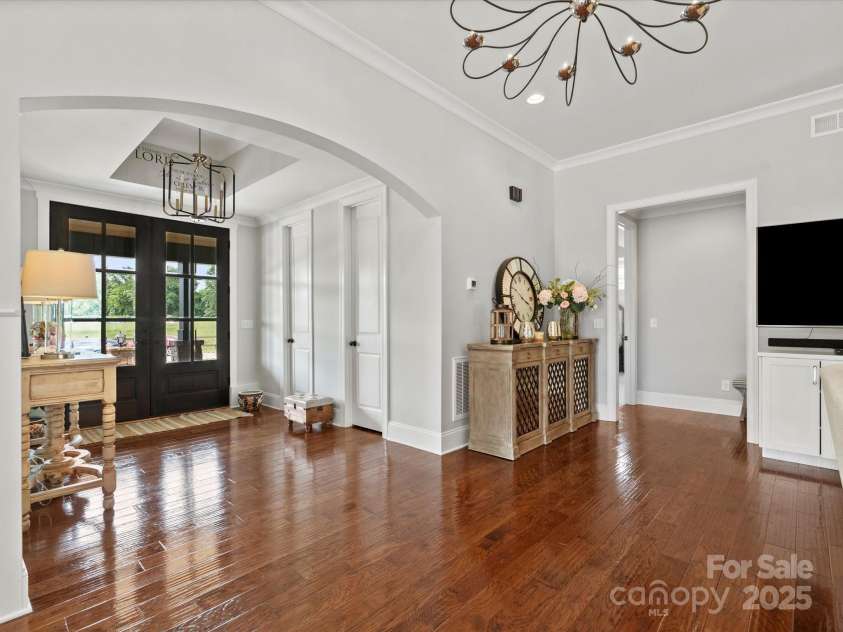 2521 Neely Store Road, Rock Hill, SC 29730.  MLS# CAR4258625, YatesRealty ID 14356. Foyer