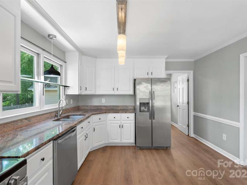 8214 Coristar Place, Huntersville, NC 28078.  MLS# CAR4248710, YatesRealty ID 14357. 