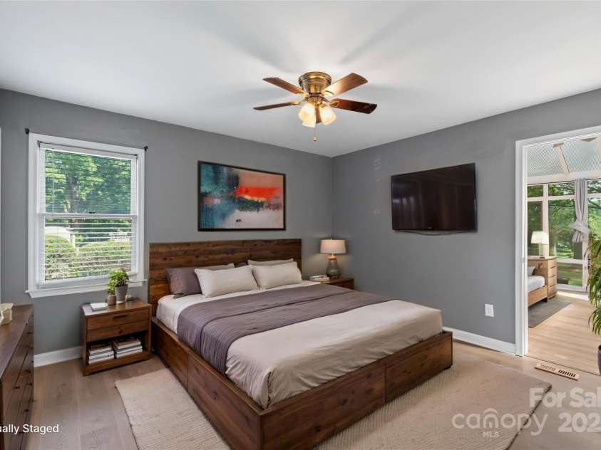 8214 Coristar Place, Huntersville, NC 28078.  MLS# CAR4248710, YatesRealty ID 14357. 