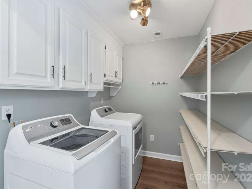 8214 Coristar Place, Huntersville, NC 28078.  MLS# CAR4248710, YatesRealty ID 14357. 