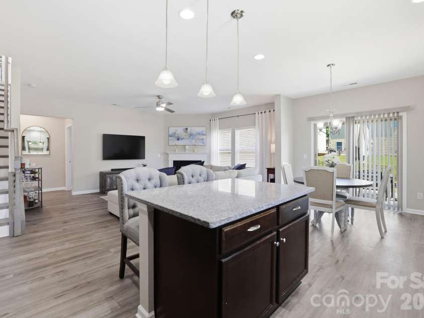 1429 Sunflower Field Place, Matthews, NC 28104.  MLS# CAR4369526, YatesRealty ID 14358. 