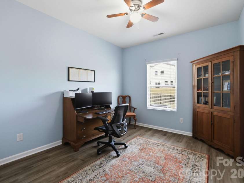 1429 Sunflower Field Place, Matthews, NC 28104.  MLS# CAR4369526, YatesRealty ID 14358. 