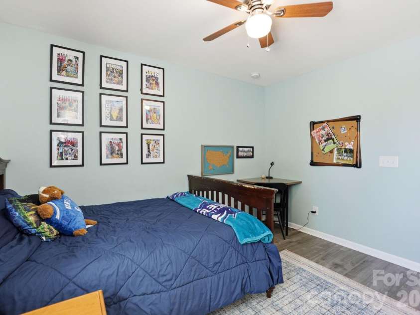 1429 Sunflower Field Place, Matthews, NC 28104.  MLS# CAR4369526, YatesRealty ID 14358. 