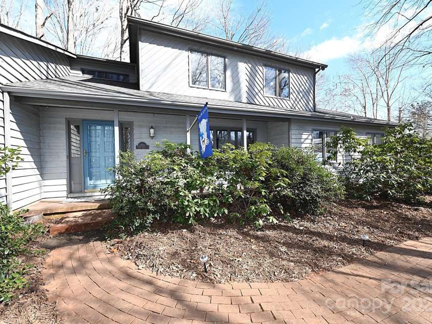 1793 Fairway Drive, Newton, NC 28658.  MLS# CAR4237684, YatesRealty ID 14359. 