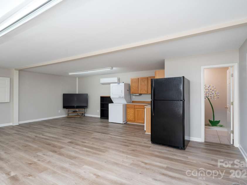 5356 Zion Church Road, Concord, NC 28025.  MLS# CAR4280055, YatesRealty ID 1436. 2nd Living Quarters