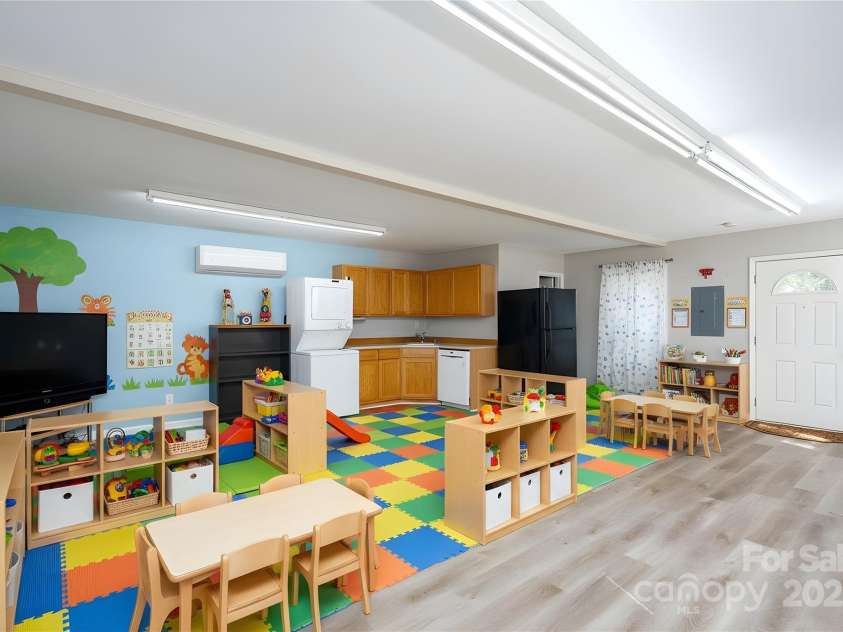 5356 Zion Church Road, Concord, NC 28025.  MLS# CAR4280055, YatesRealty ID 1436. 2nd living Quarters Virtually Staged