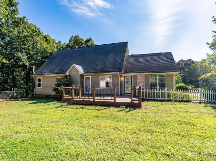 5356 Zion Church Road, Concord, NC 28025.  MLS# CAR4280055, YatesRealty ID 1436. 