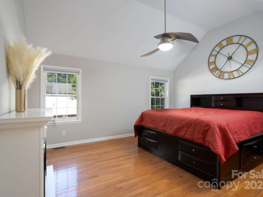 5356 Zion Church Road, Concord, NC 28025.  MLS# CAR4280055, YatesRealty ID 1436. Primary Bedroom on Main Level