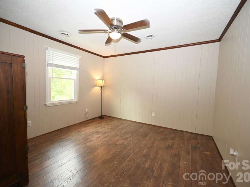 114 Gaston Street, Chester, SC 29706.  MLS# CAR4364130, YatesRealty ID 14361. 