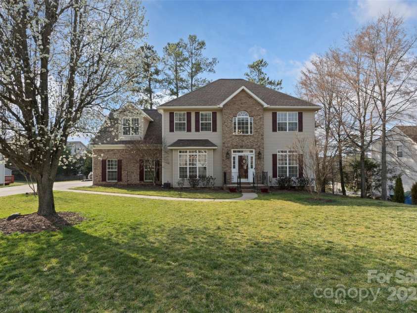 7510 Plumcrest Lane, Harrisburg, NC 28075.  MLS# CAR4234663, YatesRealty ID 14361. 