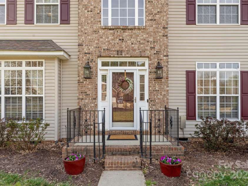 7510 Plumcrest Lane, Harrisburg, NC 28075.  MLS# CAR4234663, YatesRealty ID 14361. 