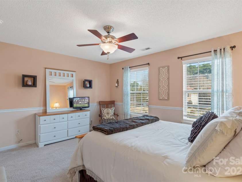 7510 Plumcrest Lane, Harrisburg, NC 28075.  MLS# CAR4234663, YatesRealty ID 14361. 