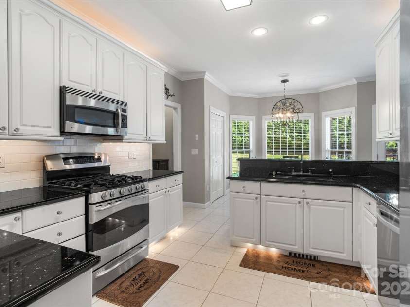 1498 Farrow Drive, Rock Hill, SC 29732.  MLS# CAR4309246, YatesRealty ID 14362. 