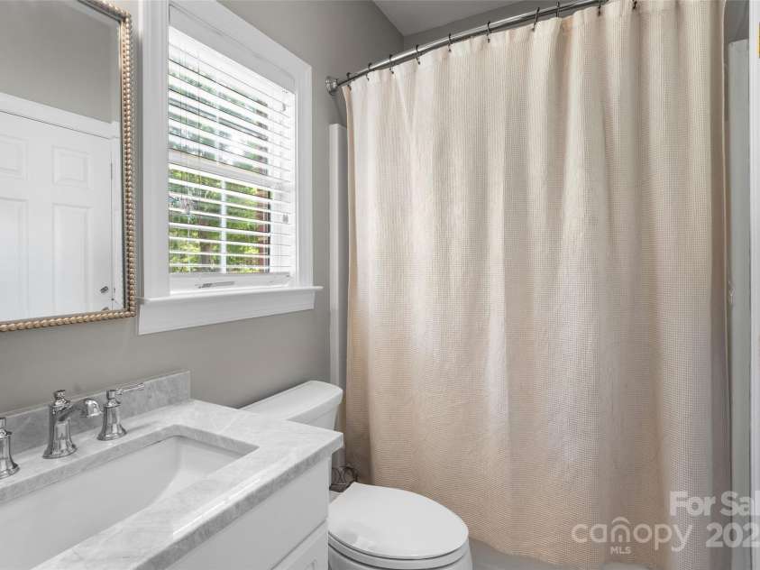 1498 Farrow Drive, Rock Hill, SC 29732.  MLS# CAR4309246, YatesRealty ID 14362. 