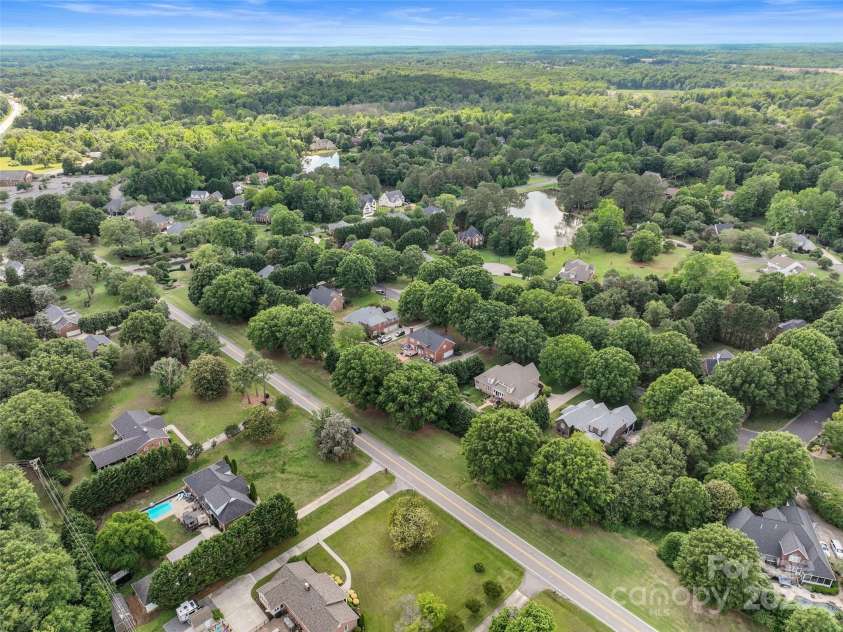 1498 Farrow Drive, Rock Hill, SC 29732.  MLS# CAR4309246, YatesRealty ID 14362. 