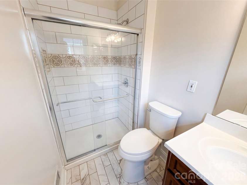 6214 Ashcrest Drive, Charlotte, NC 28217.  MLS# CAR4358391, YatesRealty ID 14363. 