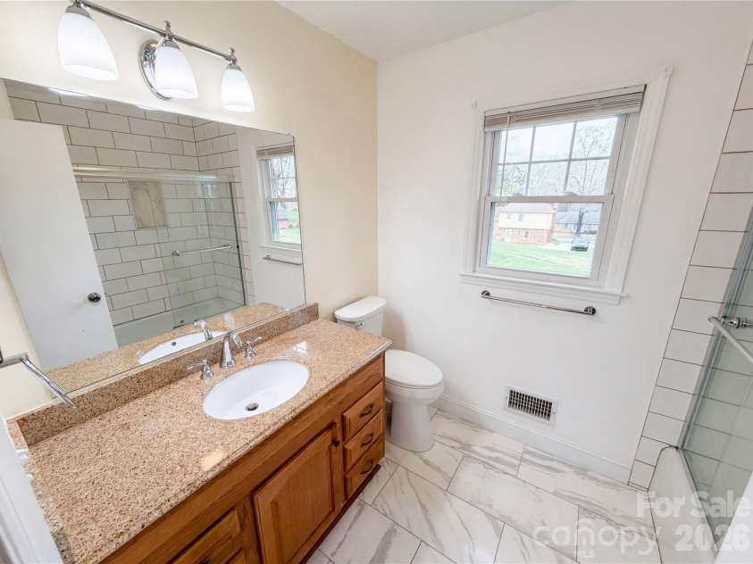 6214 Ashcrest Drive, Charlotte, NC 28217.  MLS# CAR4358391, YatesRealty ID 14363. 