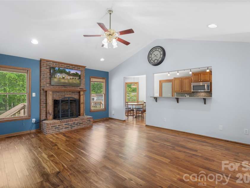 7408 Veranda Drive, Waxhaw, NC 28173.  MLS# CAR4366001, YatesRealty ID 14364. 