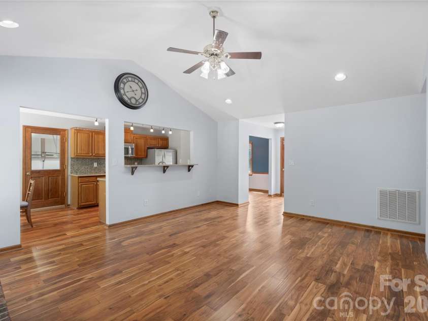 7408 Veranda Drive, Waxhaw, NC 28173.  MLS# CAR4366001, YatesRealty ID 14364. 