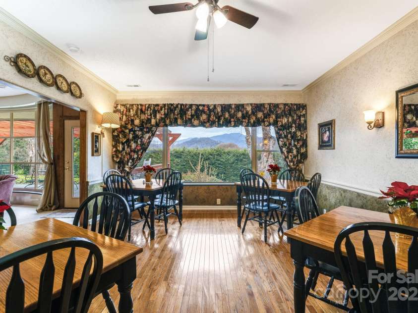 142 Country Club Drive, Waynesville, NC 28786.  MLS# CAR4242045, YatesRealty ID 14365. 
