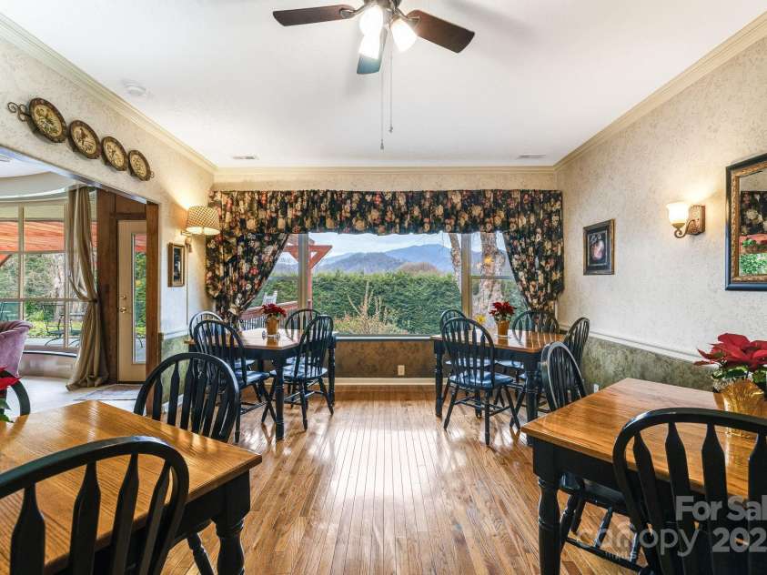 142 Country Club Drive, Waynesville, NC 28786.  MLS# CAR4242045, YatesRealty ID 14365. 