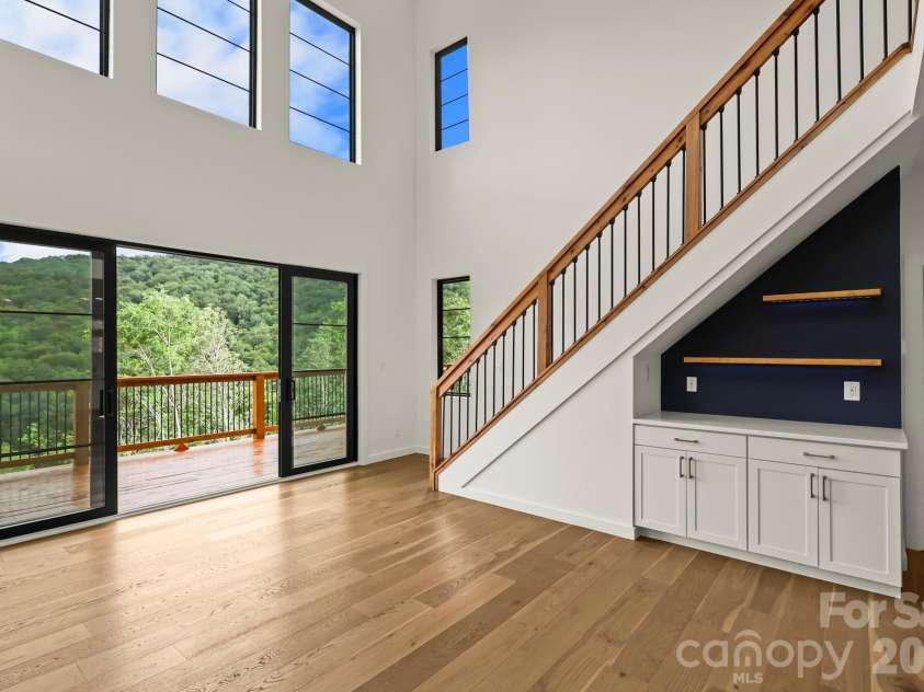 419 Snowcloud Drive, Seven Devils, NC 28604.  MLS# CAR4306696, YatesRealty ID 14366. 
