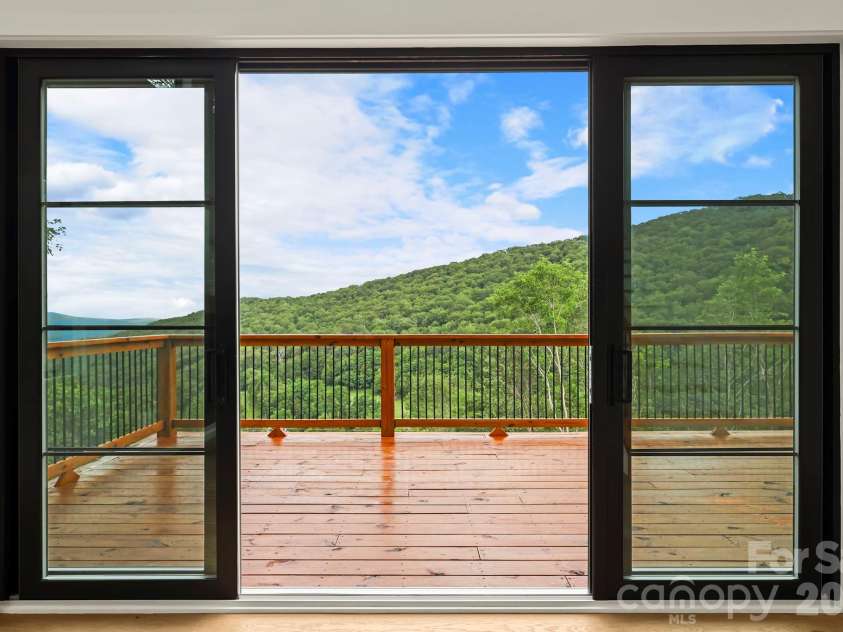 419 Snowcloud Drive, Seven Devils, NC 28604.  MLS# CAR4306696, YatesRealty ID 14366. 