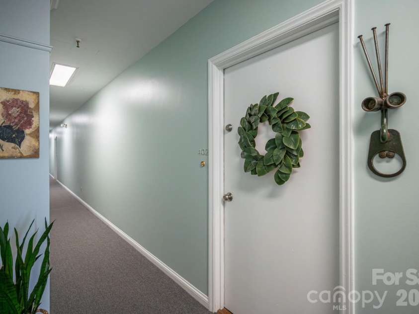 201 Washington Street, Shelby, NC 28150.  MLS# CAR4371771, YatesRealty ID 14368. 