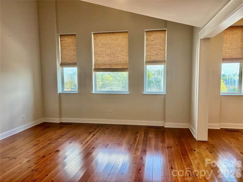 201 Washington Street, Shelby, NC 28150.  MLS# CAR4371771, YatesRealty ID 14368. 