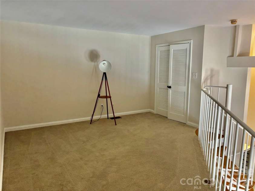 201 Washington Street, Shelby, NC 28150.  MLS# CAR4371771, YatesRealty ID 14368. 