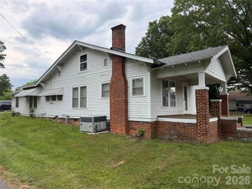 1724 Lowder Street, Albemarle, NC 28001.  MLS# CAR4385202, YatesRealty ID 1437. 