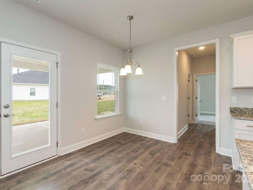 115 Kerr Walk Drive, Statesville, NC 28677.  MLS# CAR4261377, YatesRealty ID 14370. 