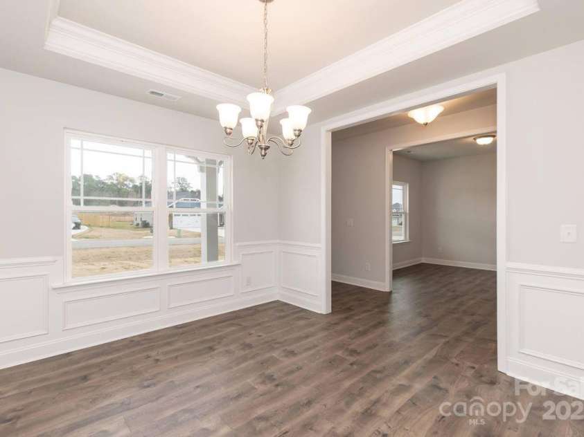 115 Kerr Walk Drive, Statesville, NC 28677.  MLS# CAR4261377, YatesRealty ID 14370. 