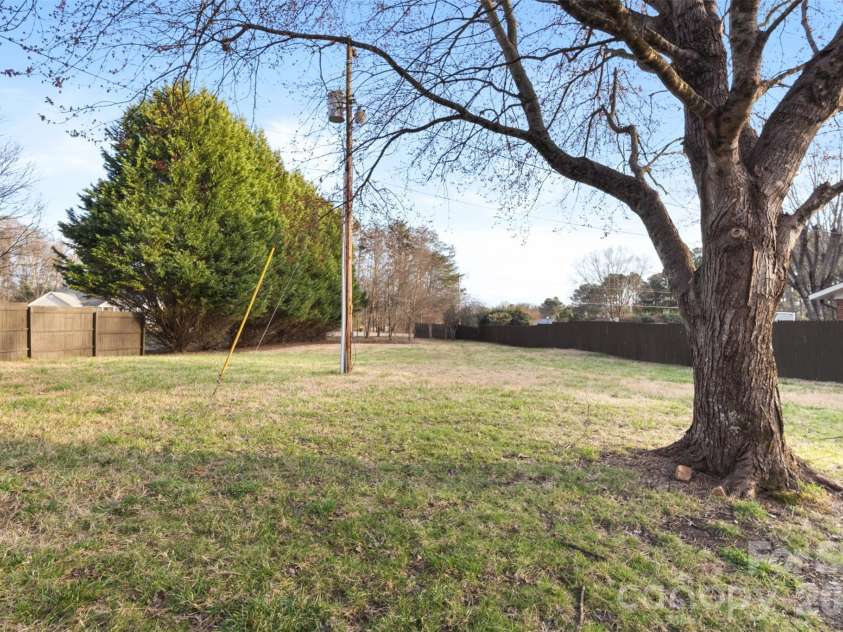 1751 Robert Martin Road, Catawba, NC 28609.  MLS# CAR4353868, YatesRealty ID 14372. 