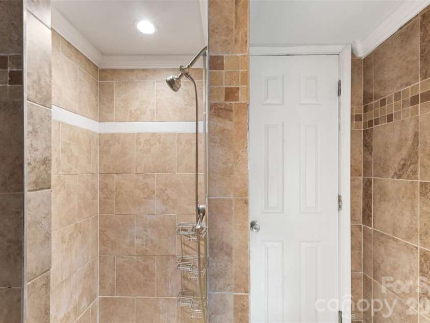 1751 Robert Martin Road, Catawba, NC 28609.  MLS# CAR4353868, YatesRealty ID 14372. 