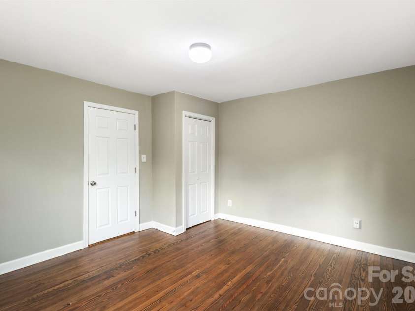 1751 Robert Martin Road, Catawba, NC 28609.  MLS# CAR4353868, YatesRealty ID 14372. 