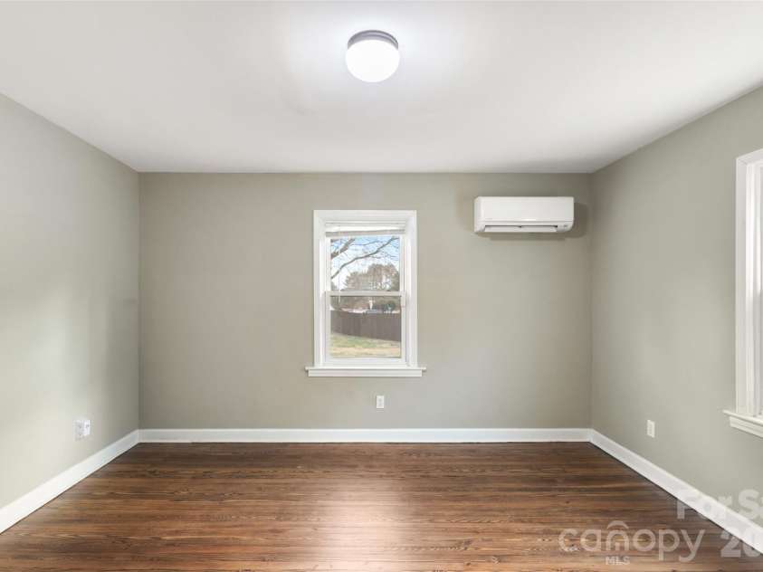 1751 Robert Martin Road, Catawba, NC 28609.  MLS# CAR4353868, YatesRealty ID 14372. 