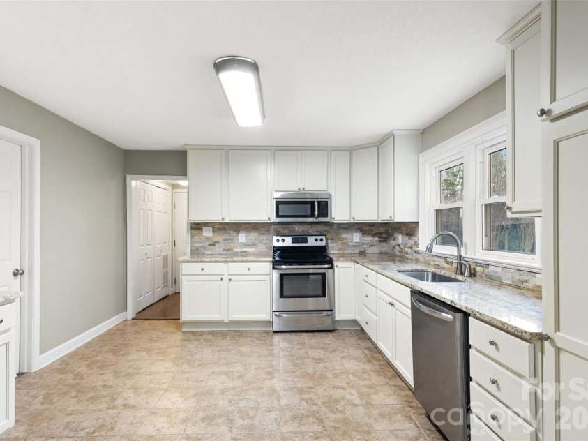 1751 Robert Martin Road, Catawba, NC 28609.  MLS# CAR4353868, YatesRealty ID 14372. 