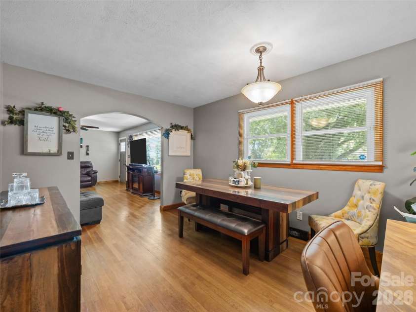 50 Baldwin Road, Arden, NC 28704.  MLS# CAR4402353, YatesRealty ID 14376. 