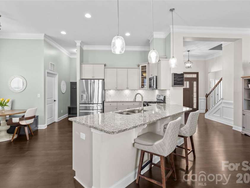 138 Margo Lane, Statesville, NC 28677.  MLS# CAR4360310, YatesRealty ID 14377. 