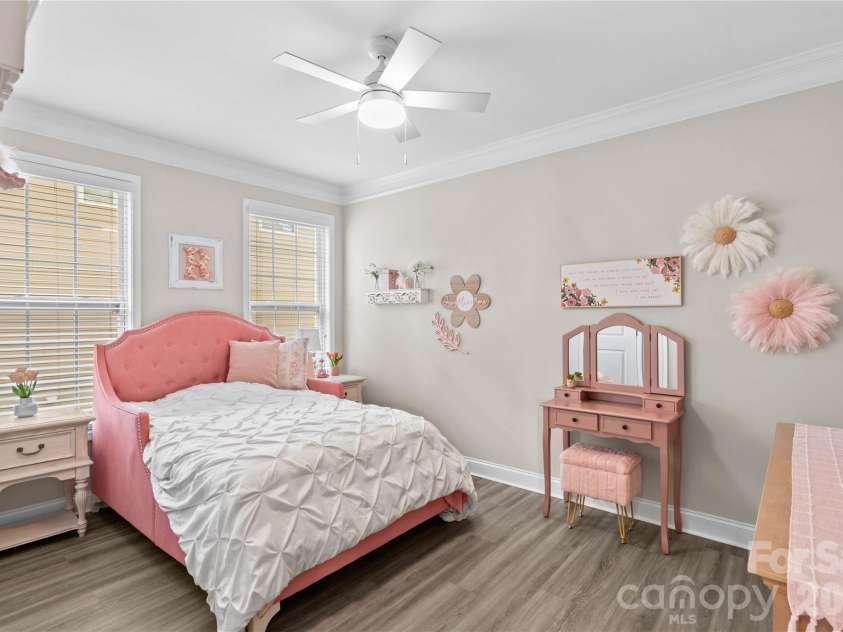 138 Margo Lane, Statesville, NC 28677.  MLS# CAR4360310, YatesRealty ID 14377. 