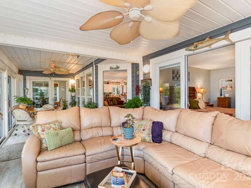 615 Lockwood Court, Bolivia, NC 28422.  MLS# CAR4224481, YatesRealty ID 14378. 