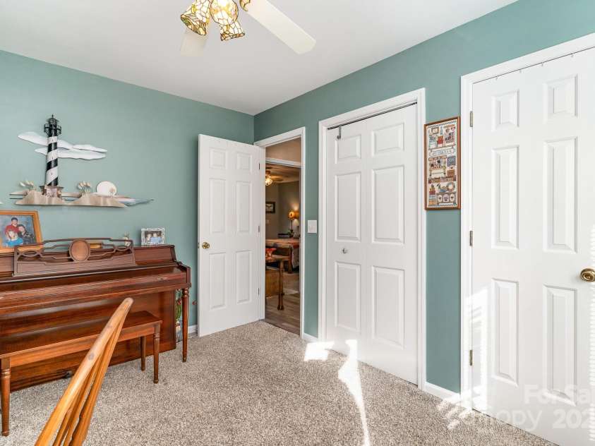 615 Lockwood Court, Bolivia, NC 28422.  MLS# CAR4224481, YatesRealty ID 14378. 