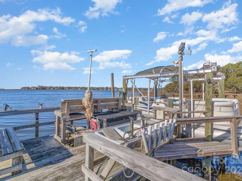 615 Lockwood Court, Bolivia, NC 28422.  MLS# CAR4224481, YatesRealty ID 14378. 