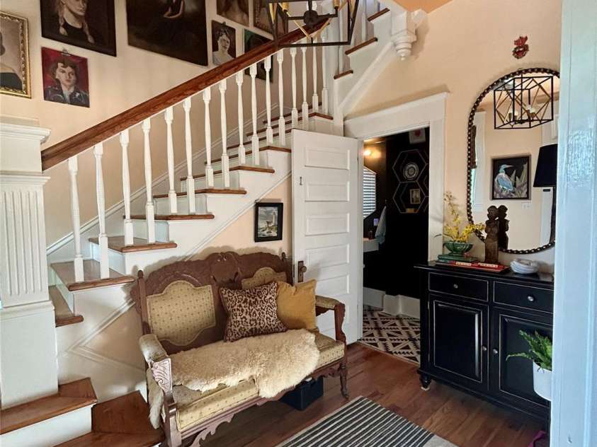 1000 Margaret Brown Street, Charlotte, NC 28202.  MLS# CAR4244039, YatesRealty ID 14379. 