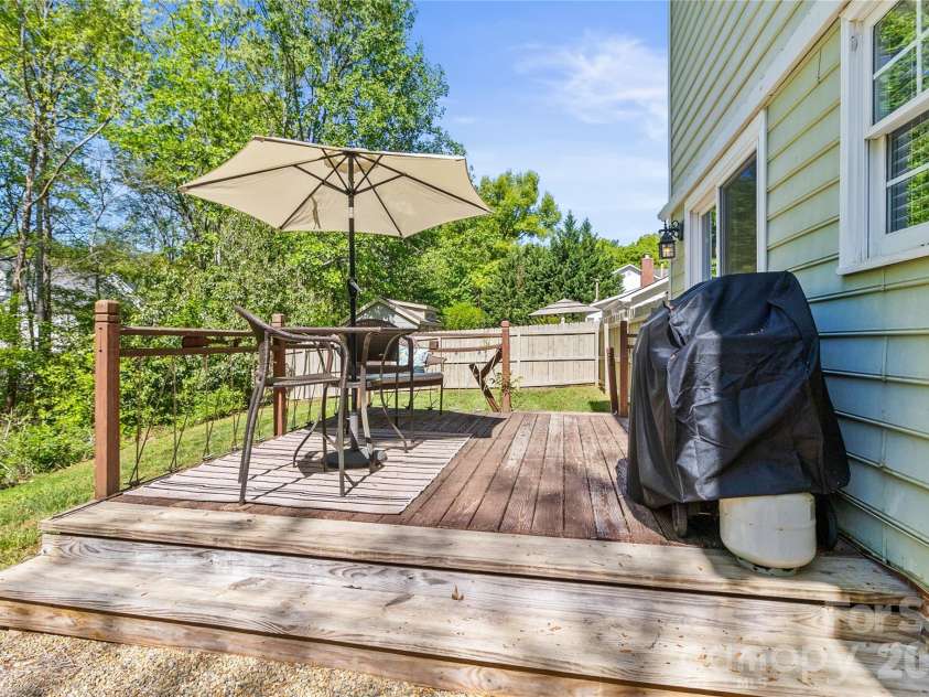 12537 Levins Hall Road, Huntersville, NC 28078.  MLS# CAR4368006, YatesRealty ID 14380. Cozy back deck