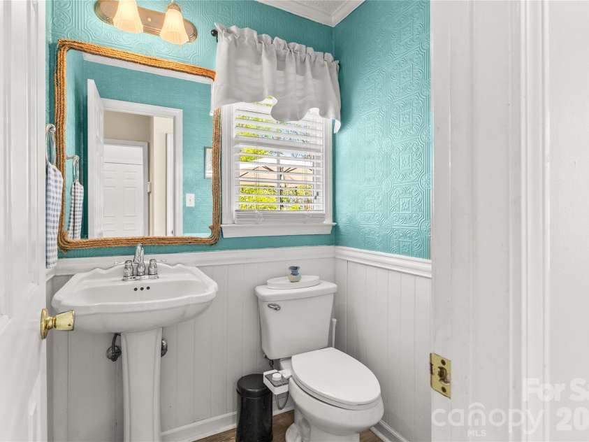 12537 Levins Hall Road, Huntersville, NC 28078.  MLS# CAR4368006, YatesRealty ID 14380. Half bath on main level